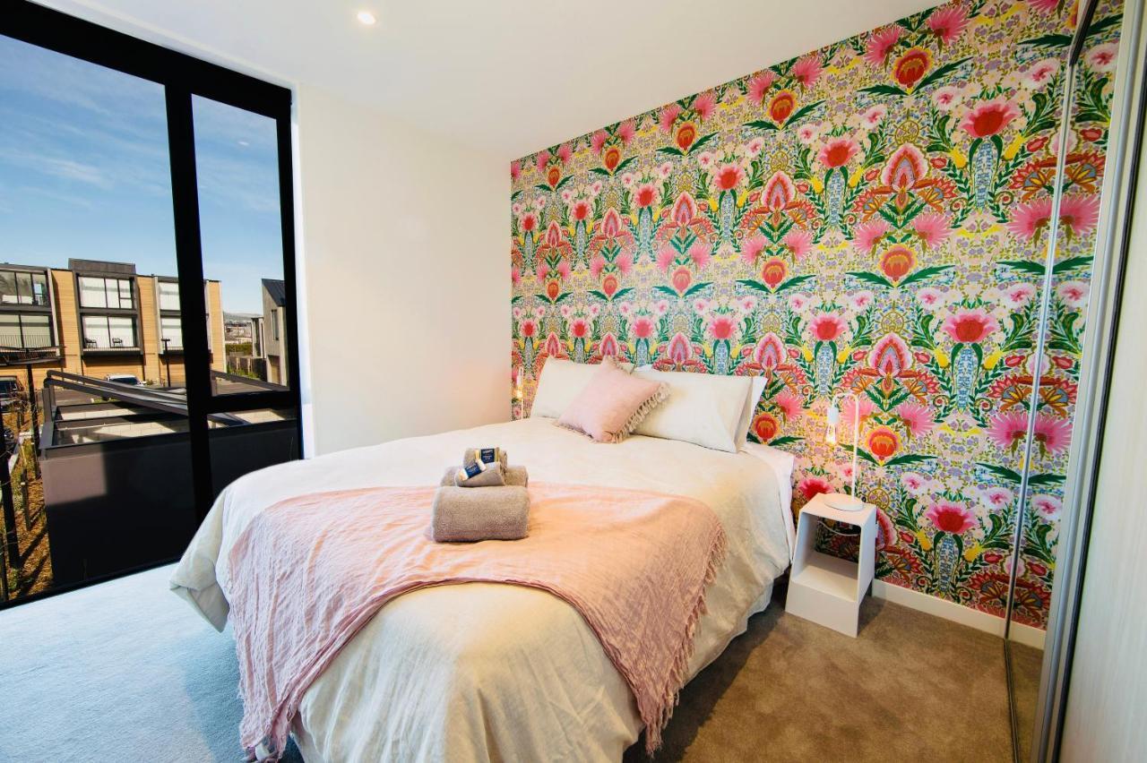 Funk In The City - Luxury Laneway Apartment With Single Garage Christchurch Ngoại thất bức ảnh