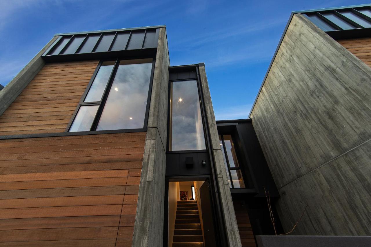 Funk In The City - Luxury Laneway Apartment With Single Garage Christchurch Ngoại thất bức ảnh